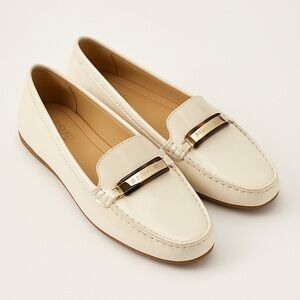MICHAEL Michael Kors Fulton Moc Loafers Size 9 Cream Patent Leather Gold Bar
